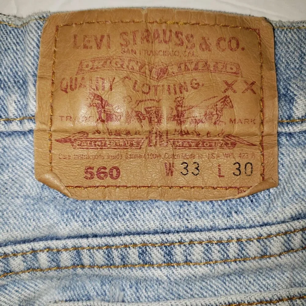 Vintage Y2K LEVIS 560 Denim Blue Jeans Light Wash Men Size 33/30